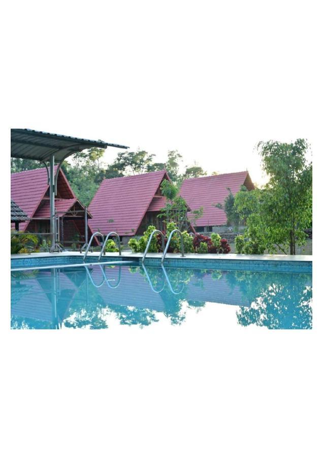 The Horse & Chariot Hotel Madikeri Exterior foto