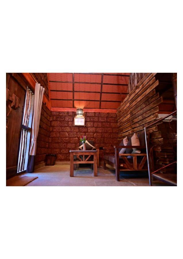 The Horse & Chariot Hotel Madikeri Exterior foto