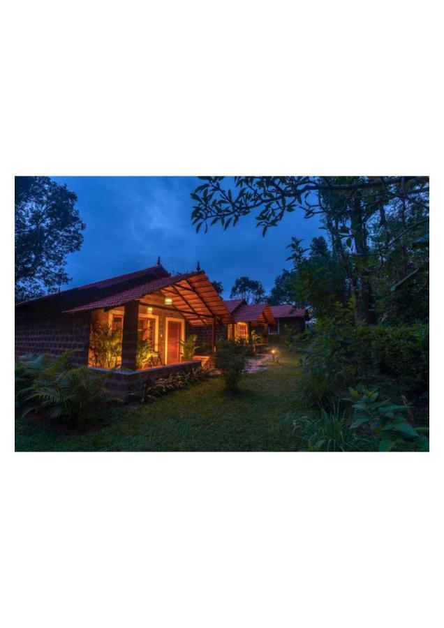 The Horse & Chariot Hotel Madikeri Exterior foto