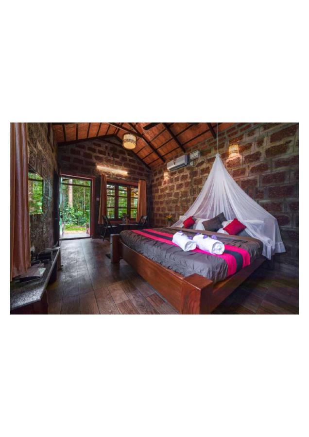 The Horse & Chariot Hotel Madikeri Exterior foto