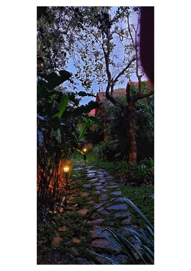 The Horse & Chariot Hotel Madikeri Exterior foto